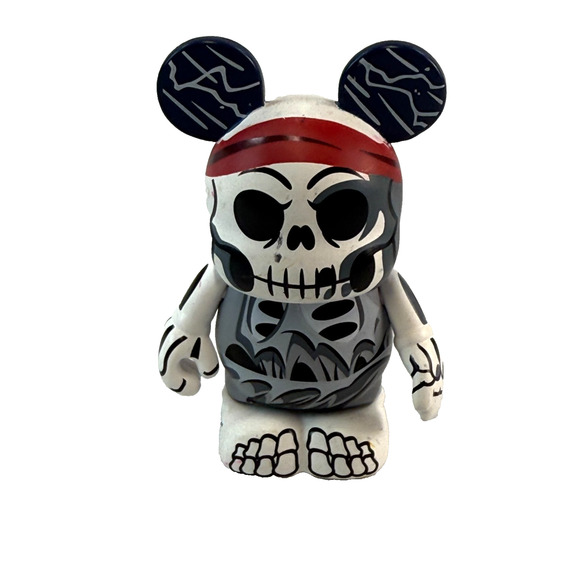Disney Vinylmation Pirates of the Carribean Series 2 Skeleton Helmsman 3" Figure - Picture 1 of 3